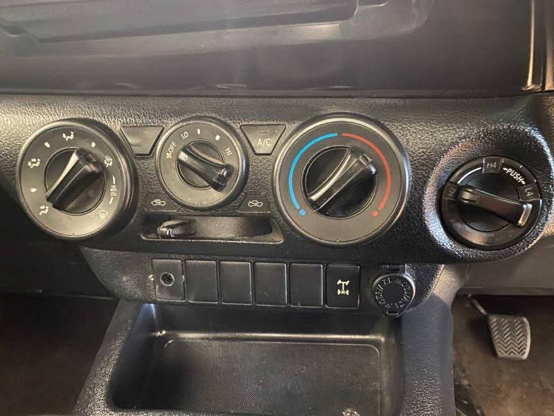 2019 Toyota Hilux
2.4GD-6 Double Cab 4x4 SRX