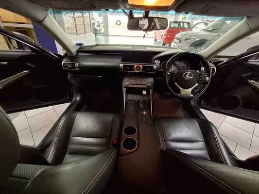 2016 Lexus IS 200t EX