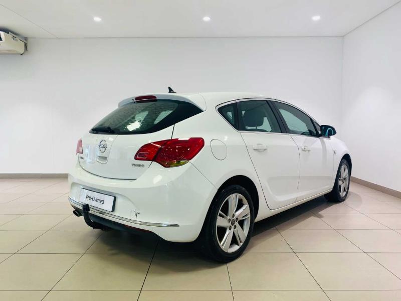 2015 Opel Astra
Hatch 1.4 Turbo Enjoy