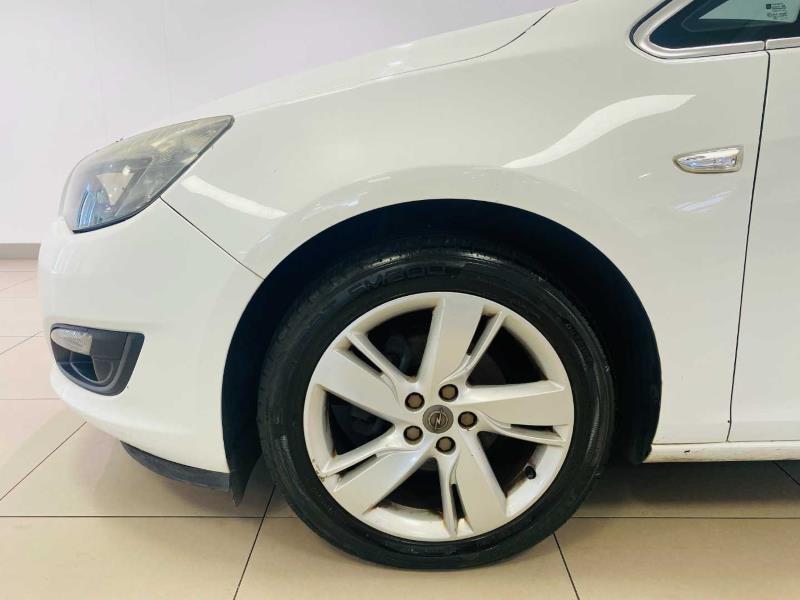 2015 Opel Astra
Hatch 1.4 Turbo Enjoy